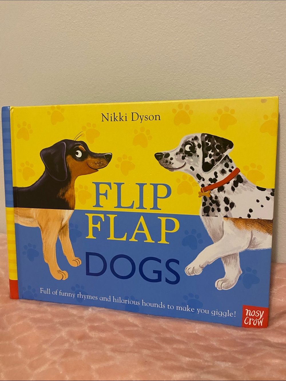 NEW🌈 Nosy Crow Flip Flap DOGS Book gifts